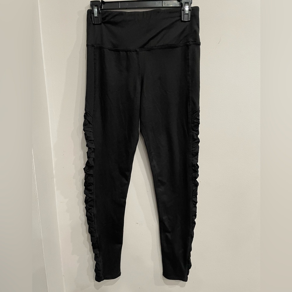 Splendid ruched side athletic spandex blend thick black leggings . Size S